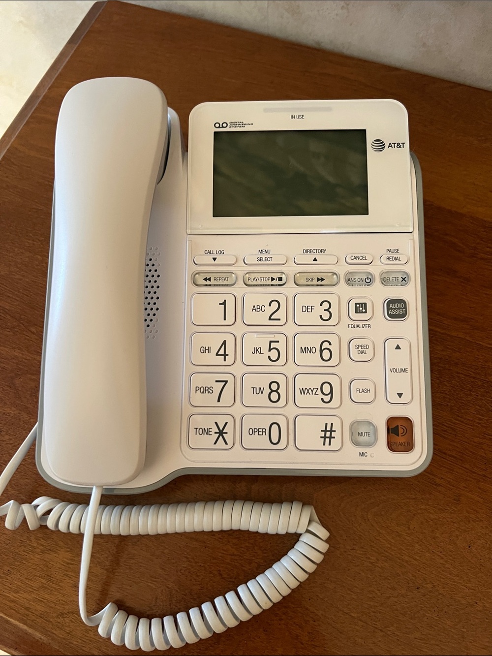 AT&T CL4940 Corded Phone with Digital Answering System